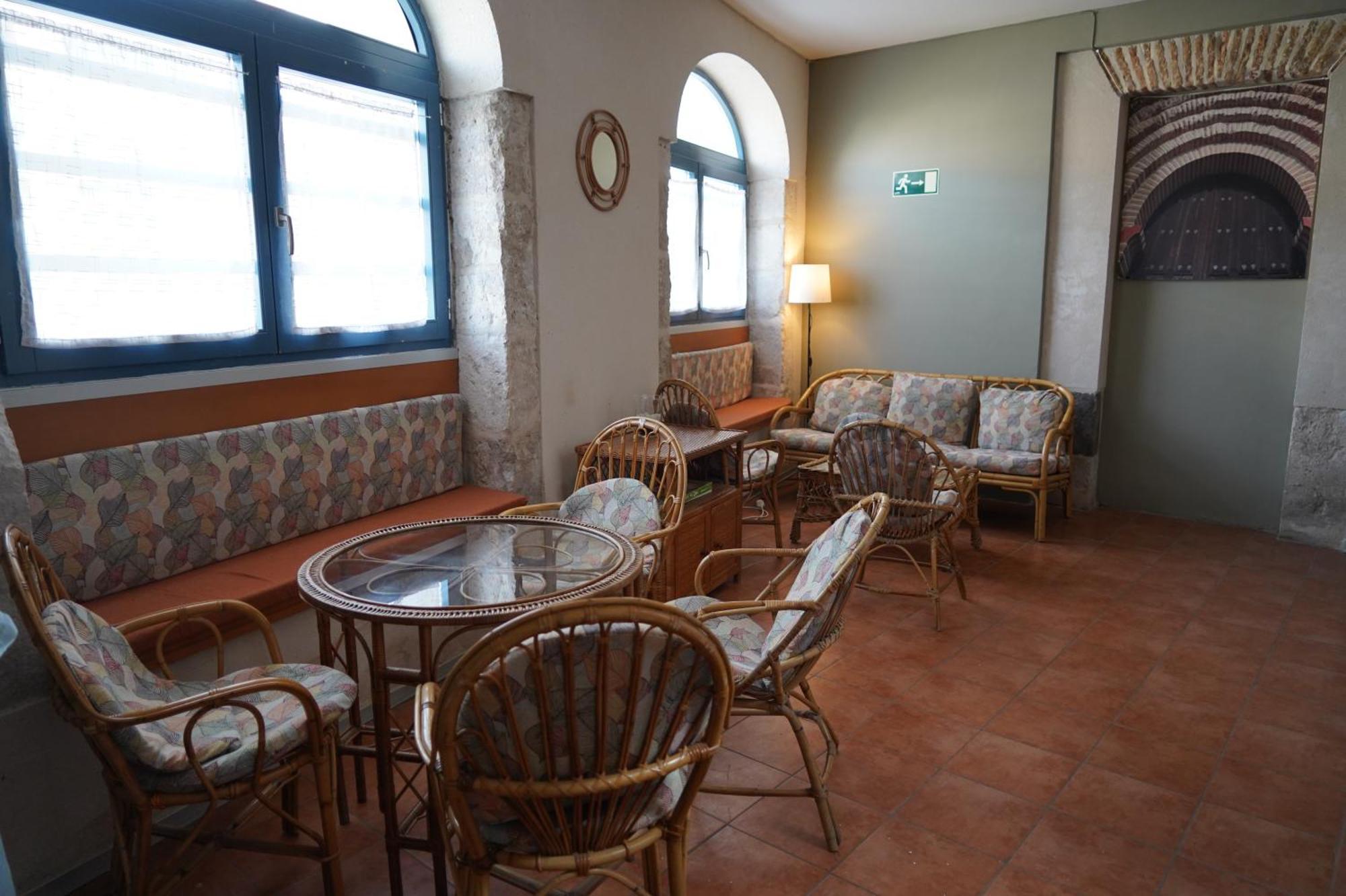 Albergue De Куельяр Екстер'єр фото